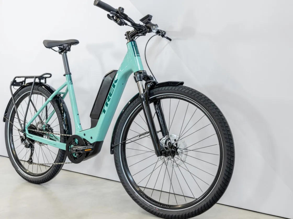 Trek Bikes Kaupunkipyörät – Arki Kaupungissa | Kaupunkipyörät – Sähköavusteinen*Allant+ 5 Lowstep