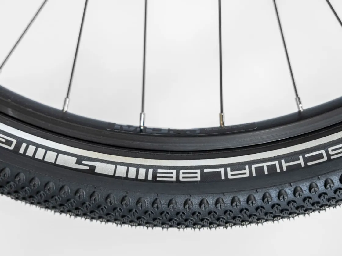 Trek Bikes Kaupunkipyörät – Arki Kaupungissa | Kaupunkipyörät – Sähköavusteinen*Allant+ 7 Stagger