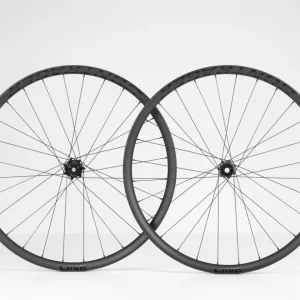 Trek Bikes Kiekot*Bontrager Line Pro 30 TLR Boost 29 MTB Wheel