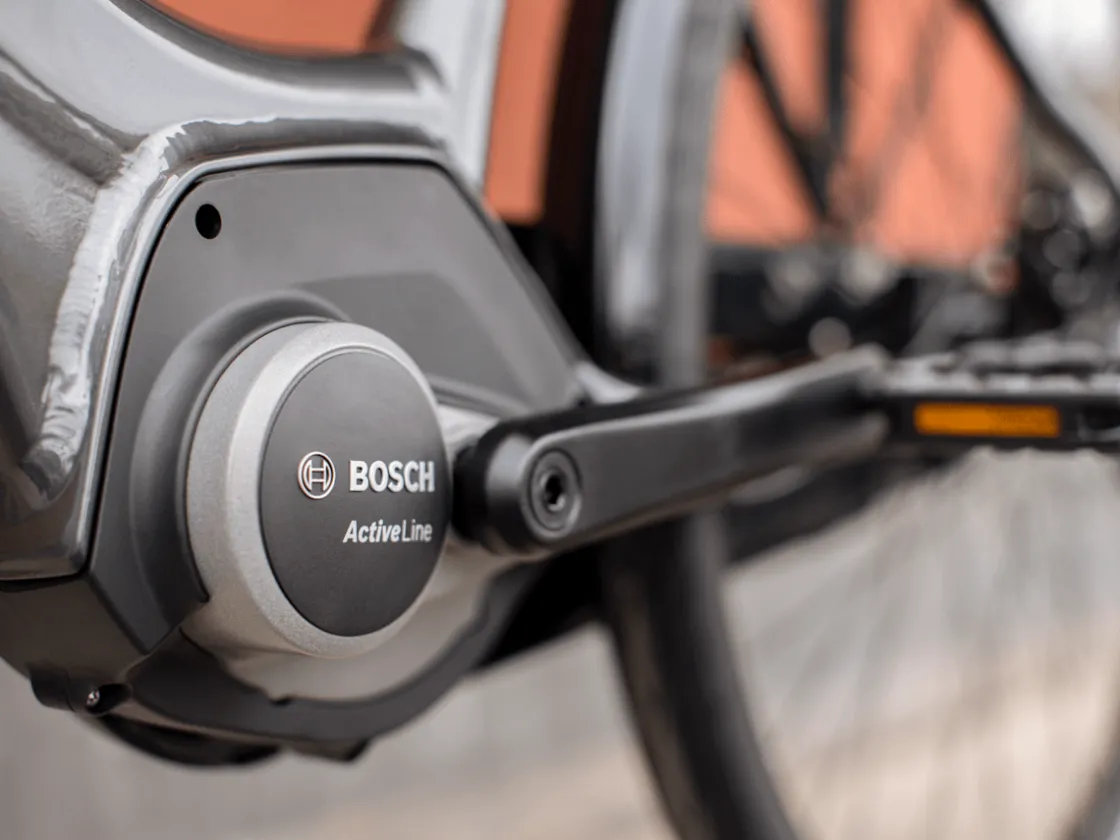 Trek Bikes Kaupunkipyörät – Arki Kaupungissa | Kaupunkipyörät – Sähköavusteinen*District+ 1 Lowstep