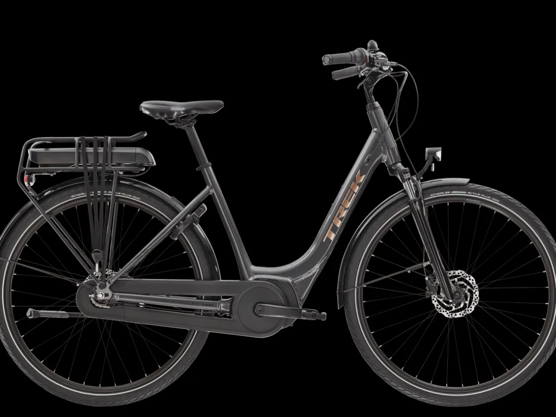 Trek Bikes Kaupunkipyörät – Arki Kaupungissa | Kaupunkipyörät – Sähköavusteinen*District+ 1 Lowstep